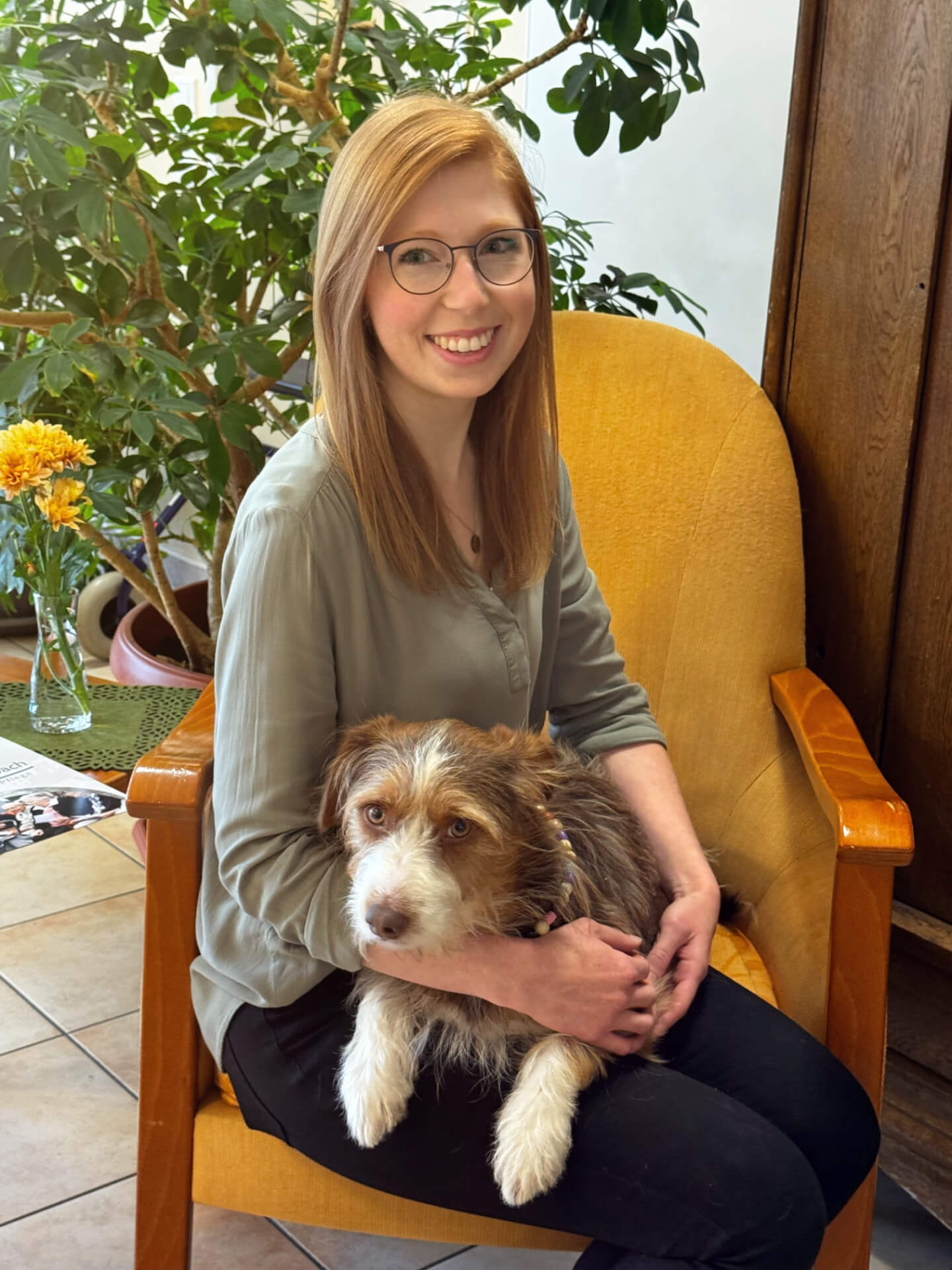 Porträt Joline mit Hund